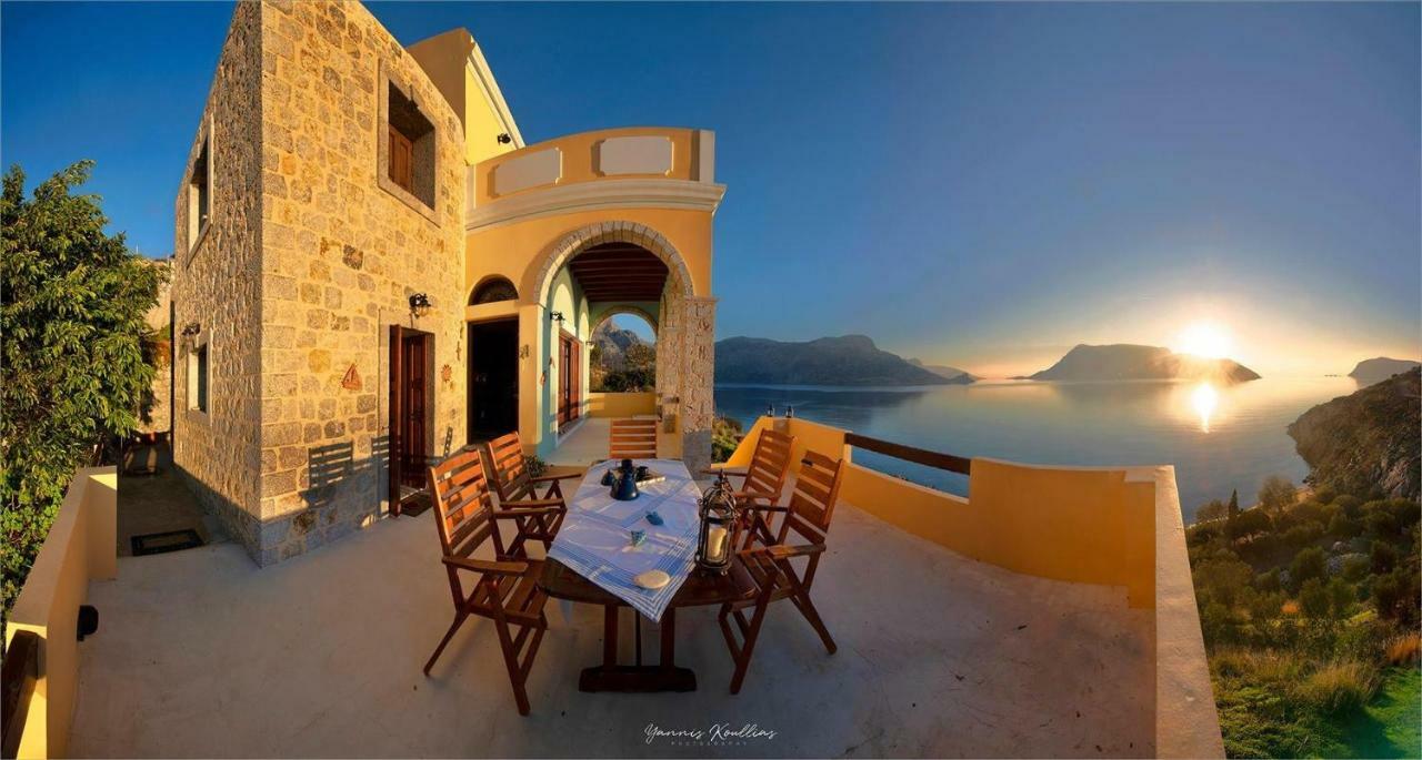 Secret Paradise Beach Villa Skaliá Exterior foto